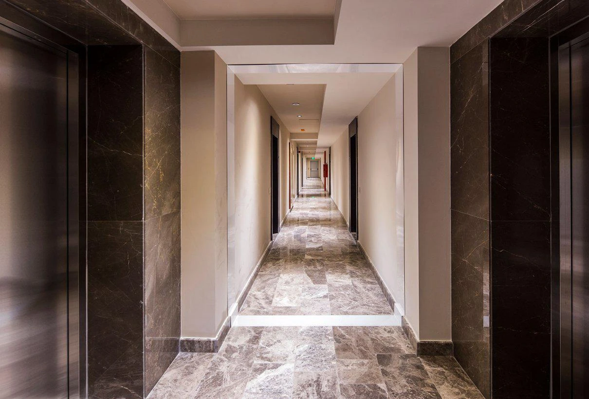 Жилой комплекс с бассейнами и спортивными площадками, недалеко от центра города, Стамбул, Турция