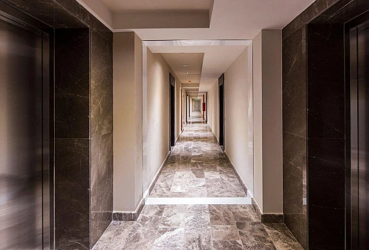 Жилой комплекс с бассейнами и спортивными площадками, недалеко от центра города, Стамбул, Турция