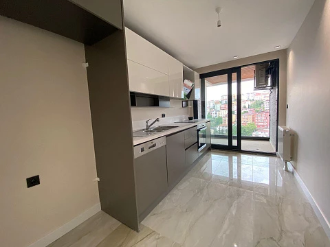 Малоэтажная резиденция с бассейнами, конференц-залами и видом на Босфор в престижном районе Ускюдар, Стамбул, Турция