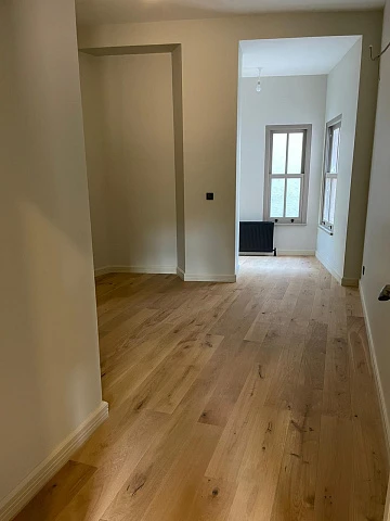 Жилой комплекс с внутренним двориком, в исторической части города, Бейоглу, Стамбул, Турция